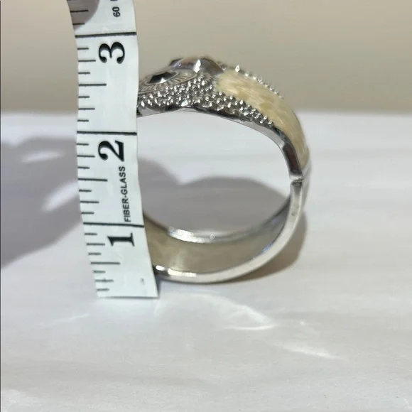 Chic Owl Bangle, Silver & Cream Owl - Picture 7 of 10